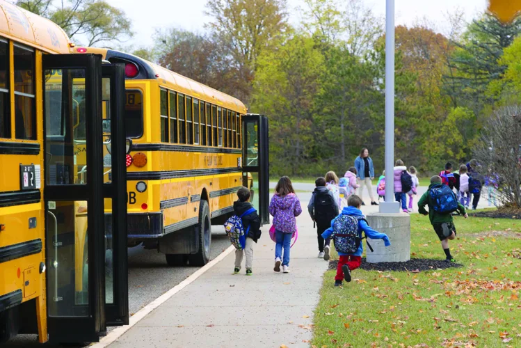 Michigan absenteeism inches down; 1 in 4 still miss too much school